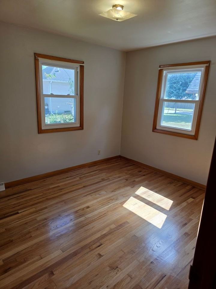 1005 W Park Ave - Photo 4 of 7