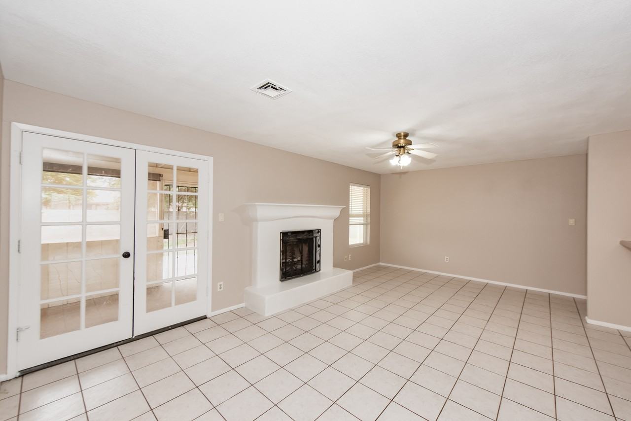 3477 E Cuadrilla Ln - Photo 3 of 31