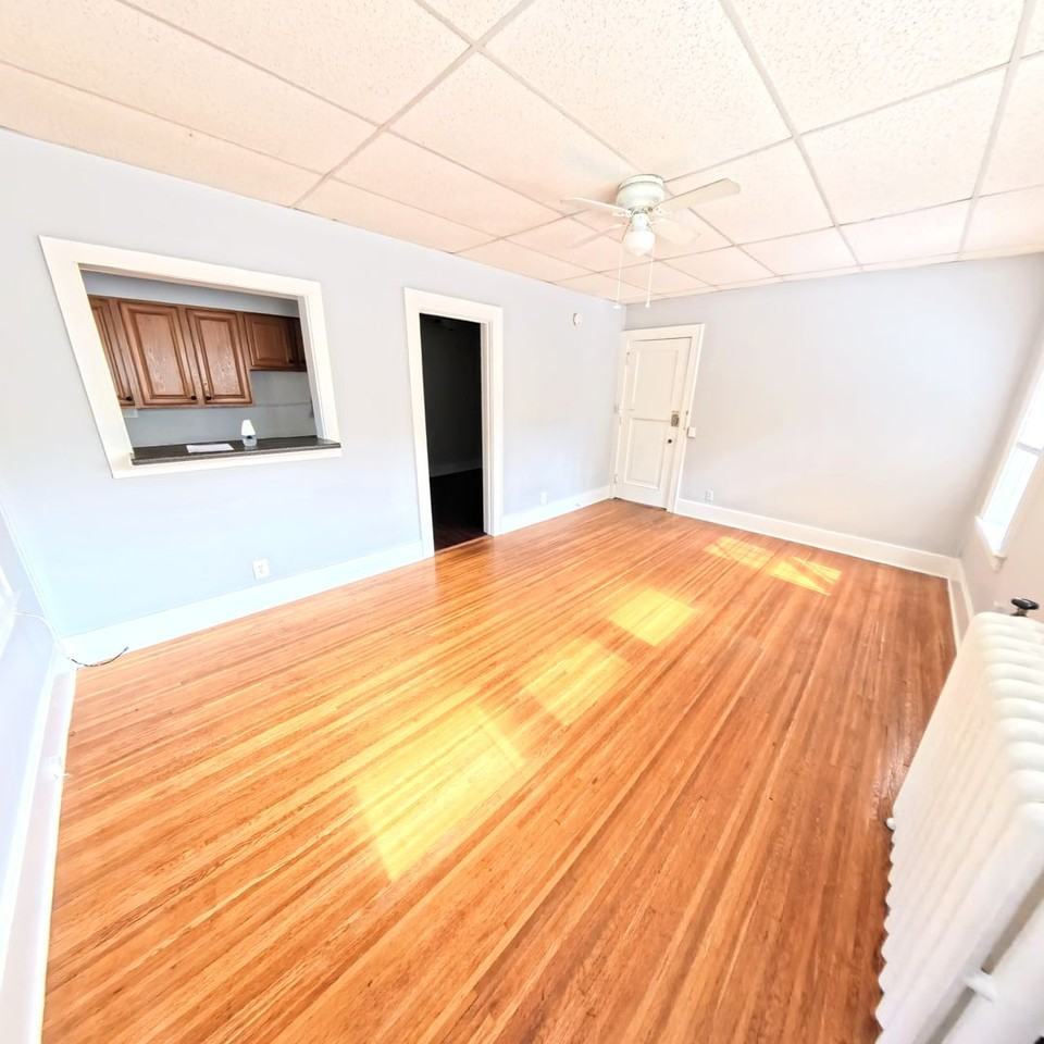 1615-1625 East Ave Unit #116 - Photo 4 of 14