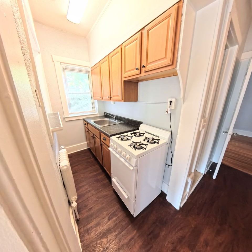 1615-1625 East Ave Unit #116 - Photo 5 of 14