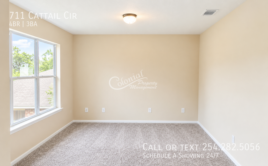 711 Cattail Cir - Photo 7 of 19
