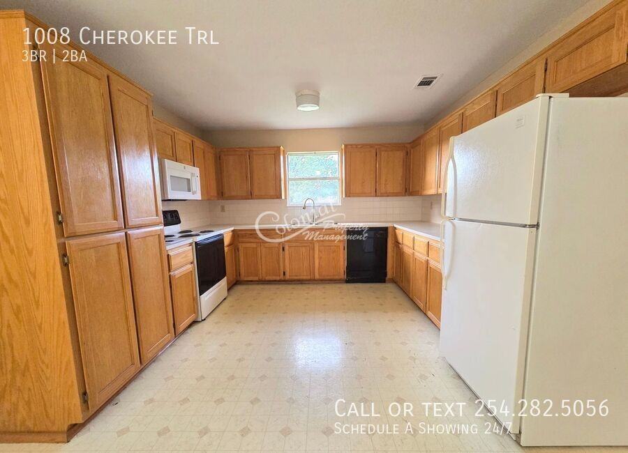 1008 Cherokee Trl - Photo 4 of 19