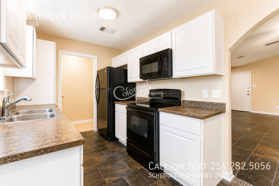 2408 Hidden Hill Dr - Photo 5 of 15