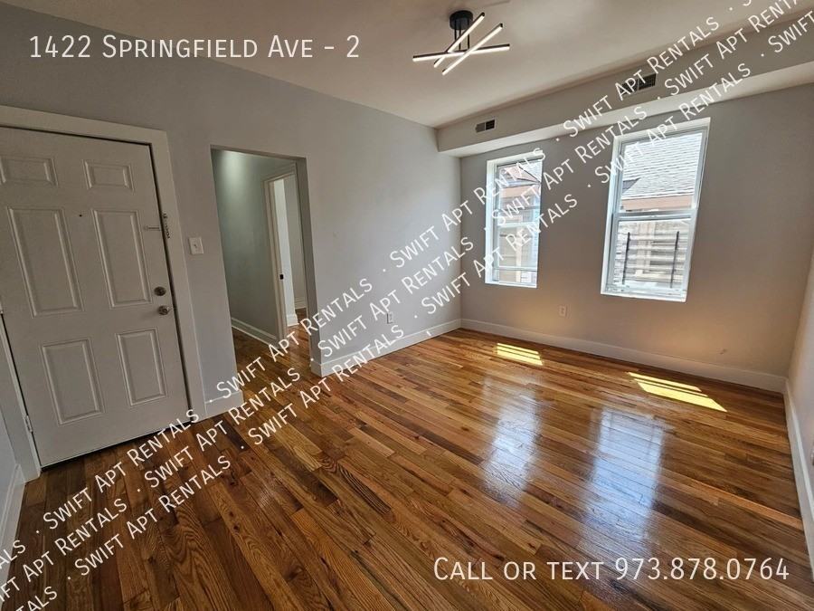 1422 Springfield Ave #2 - Photo 3 of 8