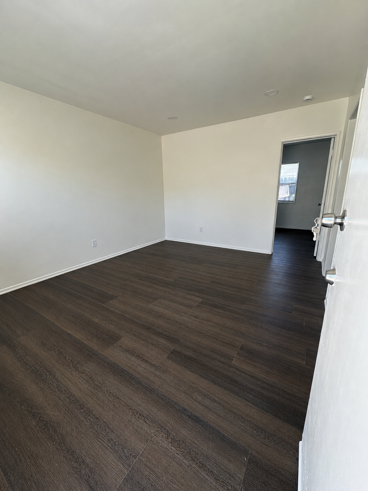 439 South Montebello Boulevard, Unit D - Photo 6 of 10