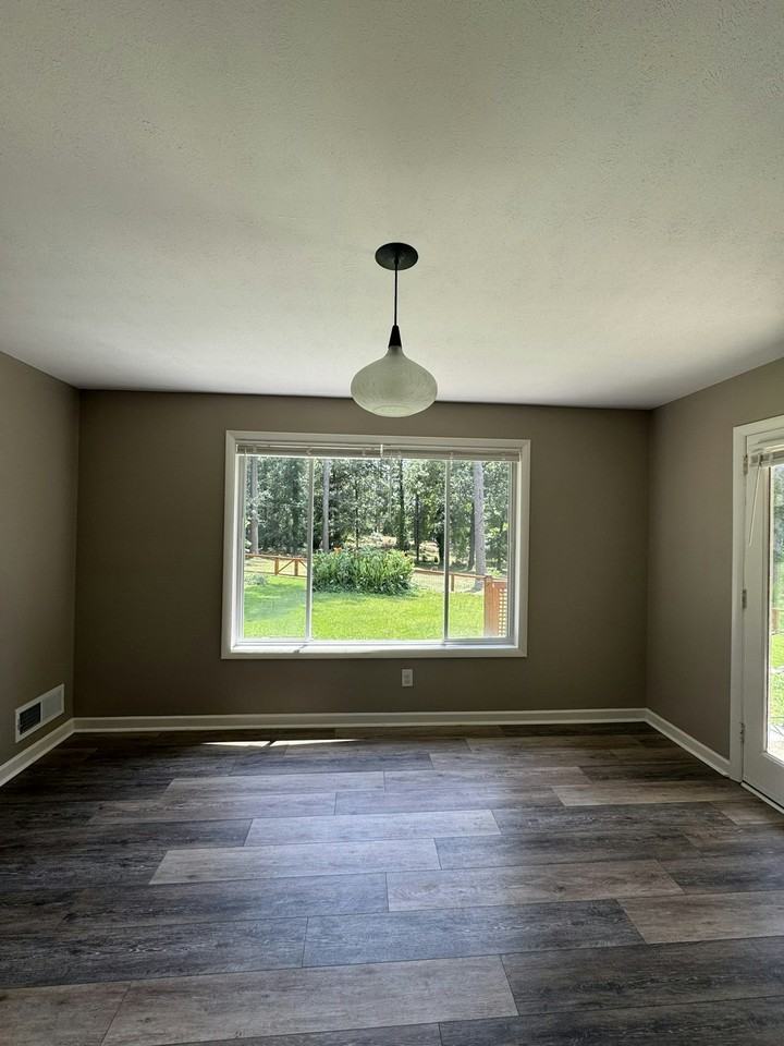 5979 Saint Leonards Drive - Photo 6 of 25