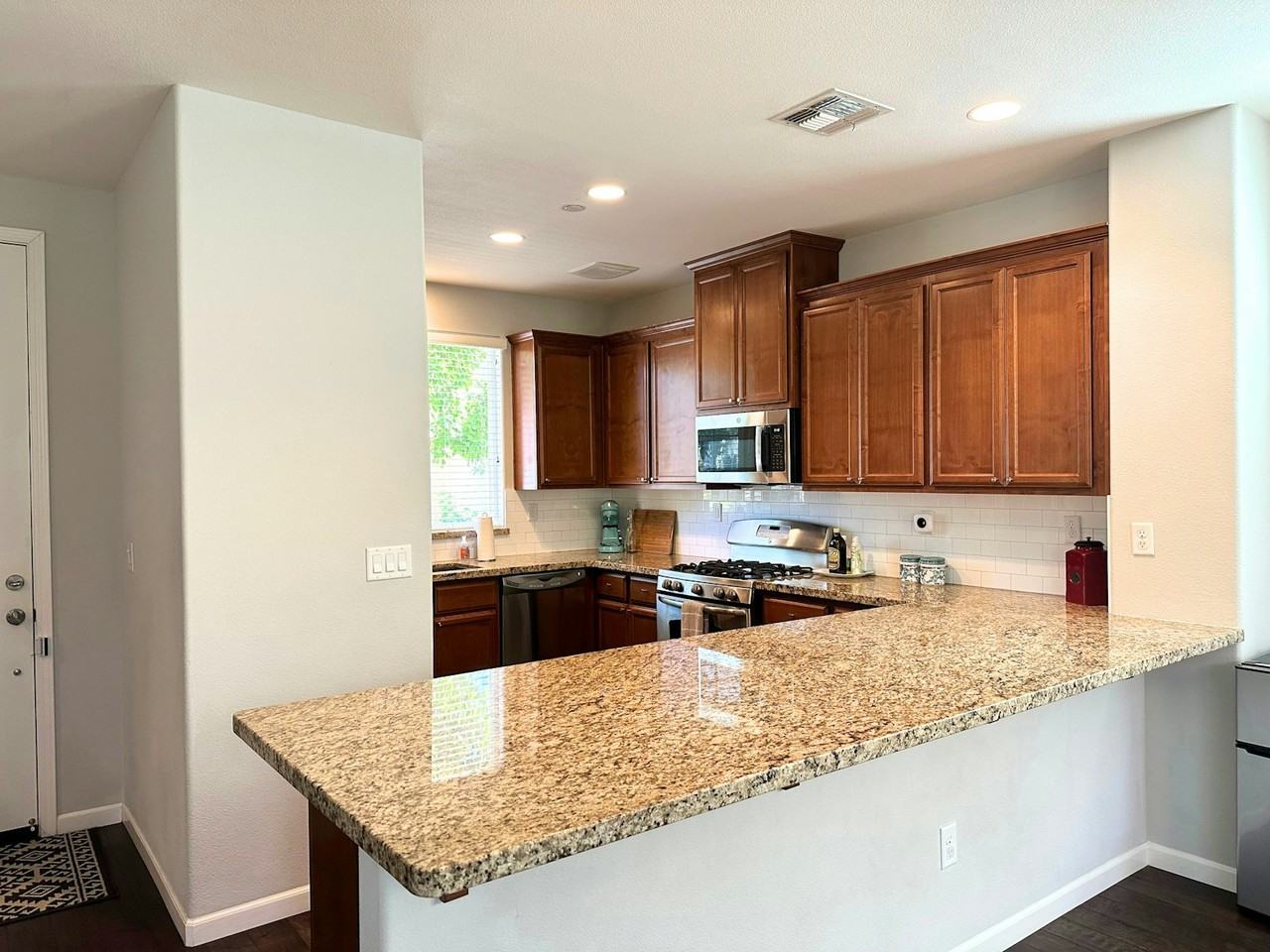 3682 Verona Terrace - Photo 6 of 27