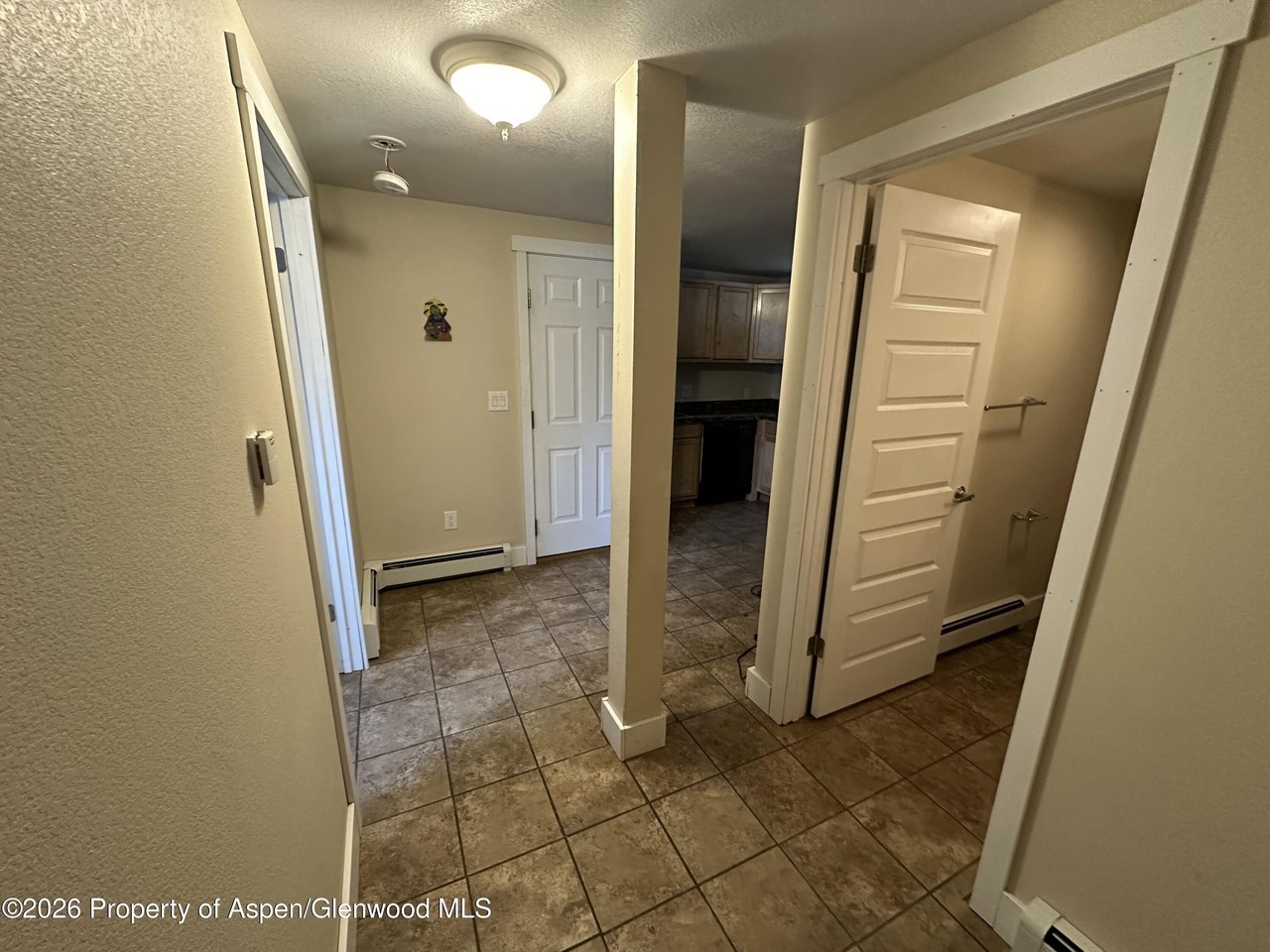 502 Taylor St #8 - Photo 2 of 7