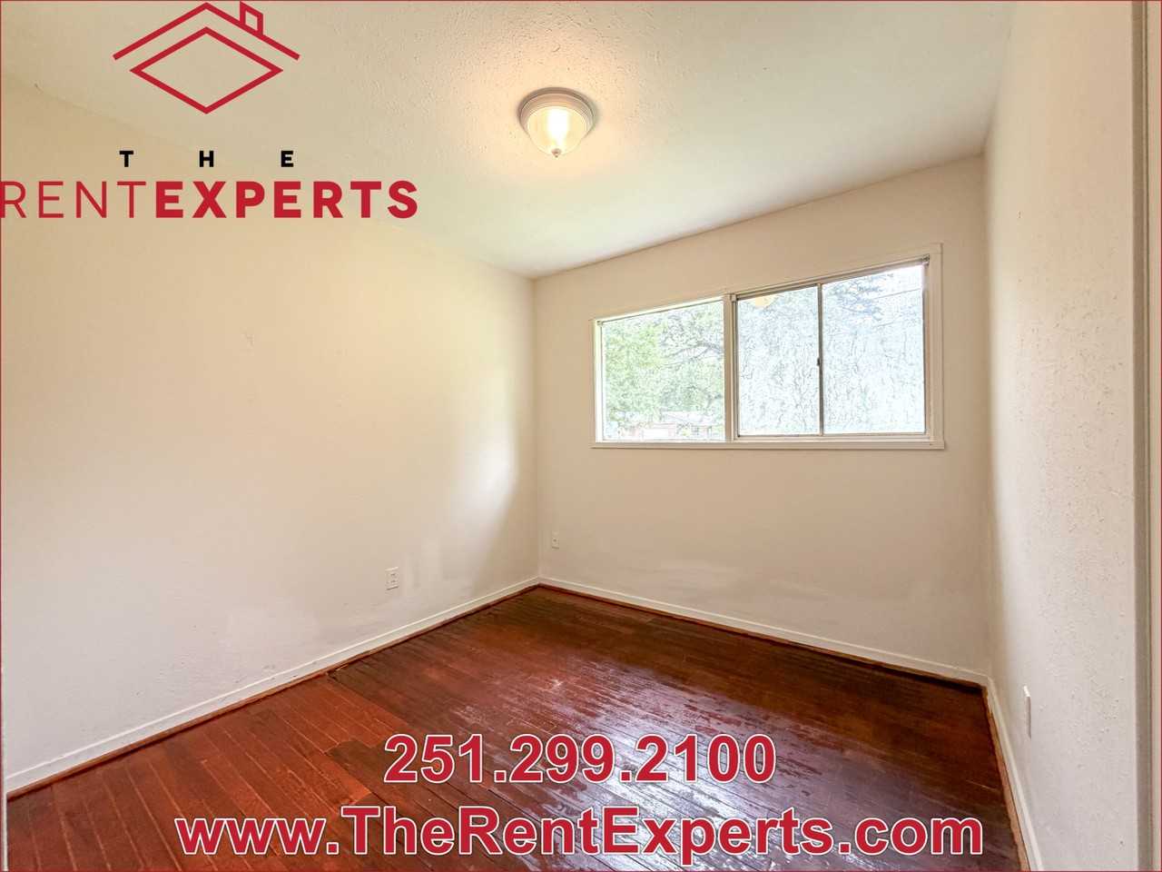 2554 Morningside Dr #1 - Photo 7 of 13