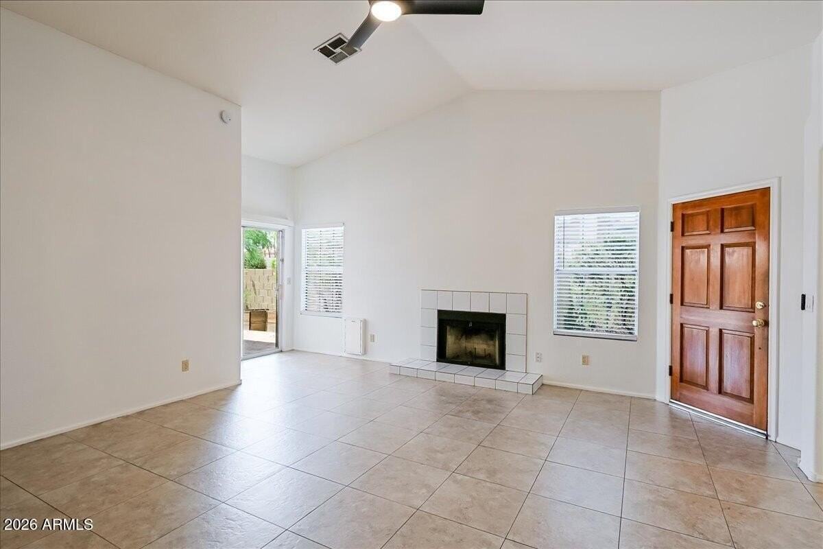 19324 N 75th Dr - Photo 4 of 26