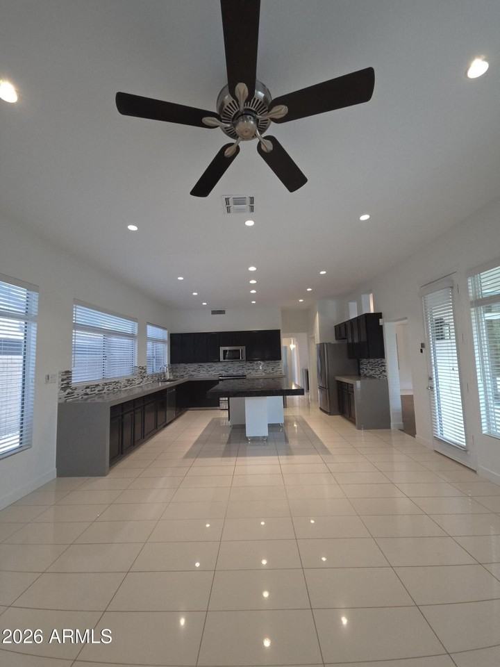 15026 N 54th Pl - Photo 3 of 17