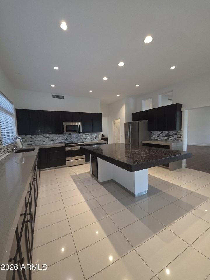 15026 N 54th Pl - Photo 5 of 17