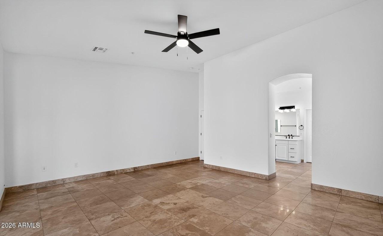 7742 E Los Gatos Dr - Photo 6 of 32
