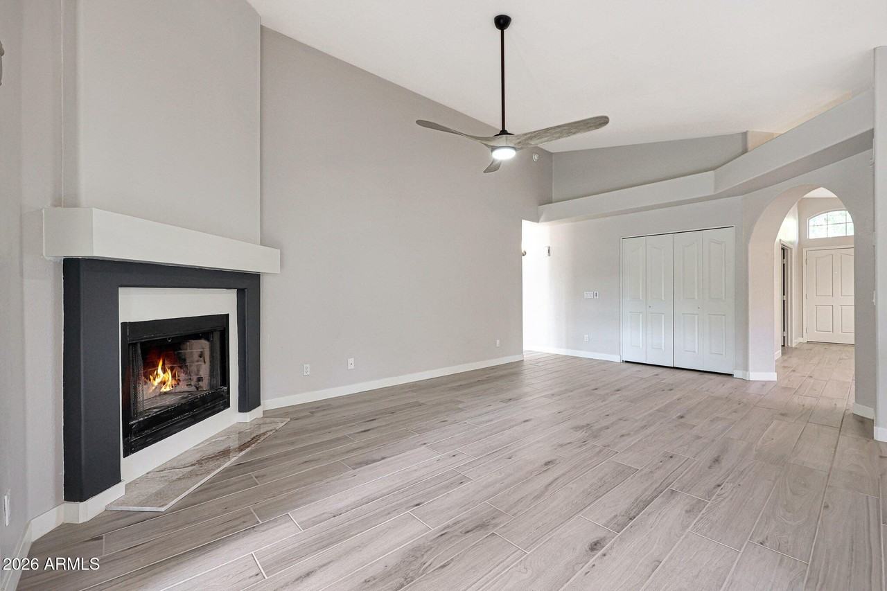 14215 N 56th Pl - Photo 7 of 47