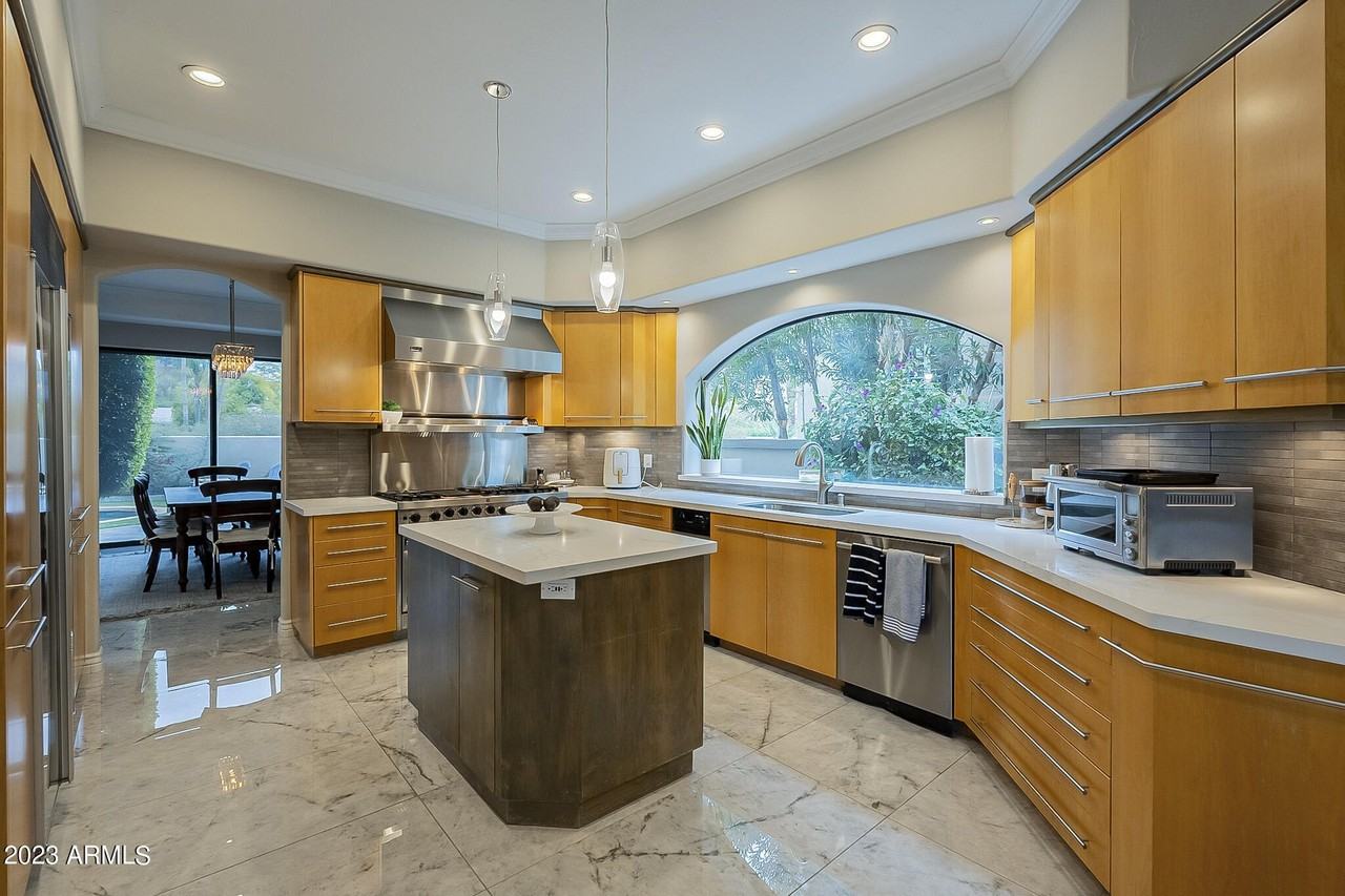 7878 E Gainey Ranch Rd #53 - Photo 7 of 36