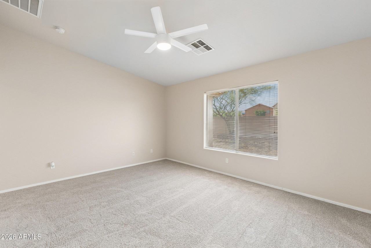 1576 E Gabrilla Dr - Photo 7 of 17