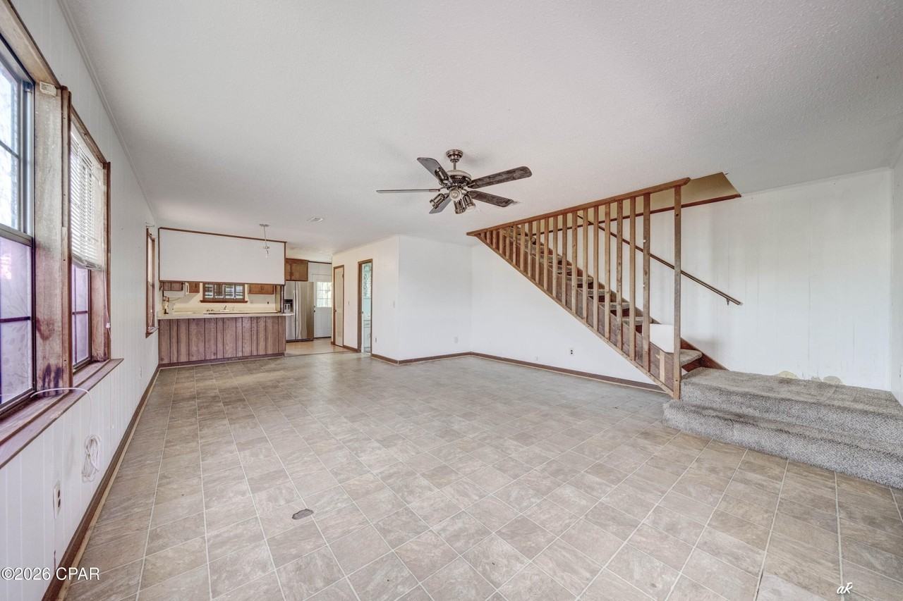 929 Marina Dr - Photo 7 of 35