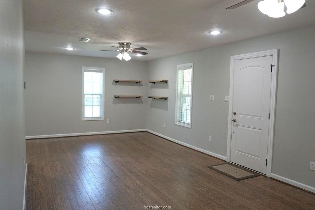 2329 N Berlin Rd - Photo 4 of 29