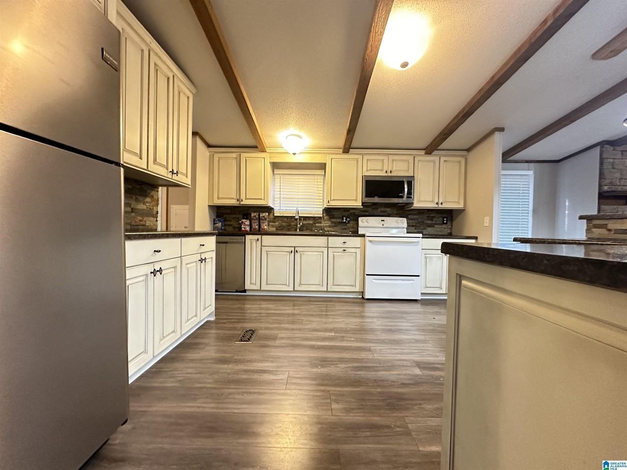 705 Bagley Dr - Photo 6 of 20