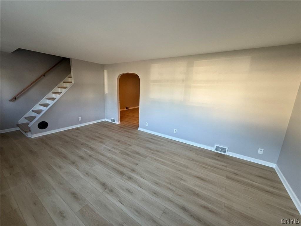 106 Keith Dr - Photo 6 of 33