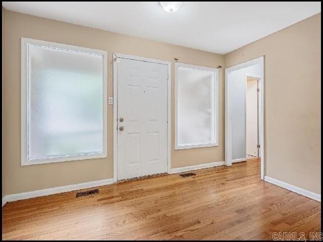 1800 Northwood Rd - Photo 3 of 25