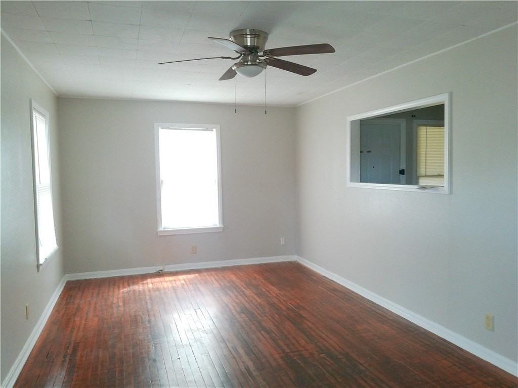 3510 Austin St - Photo 2 of 16