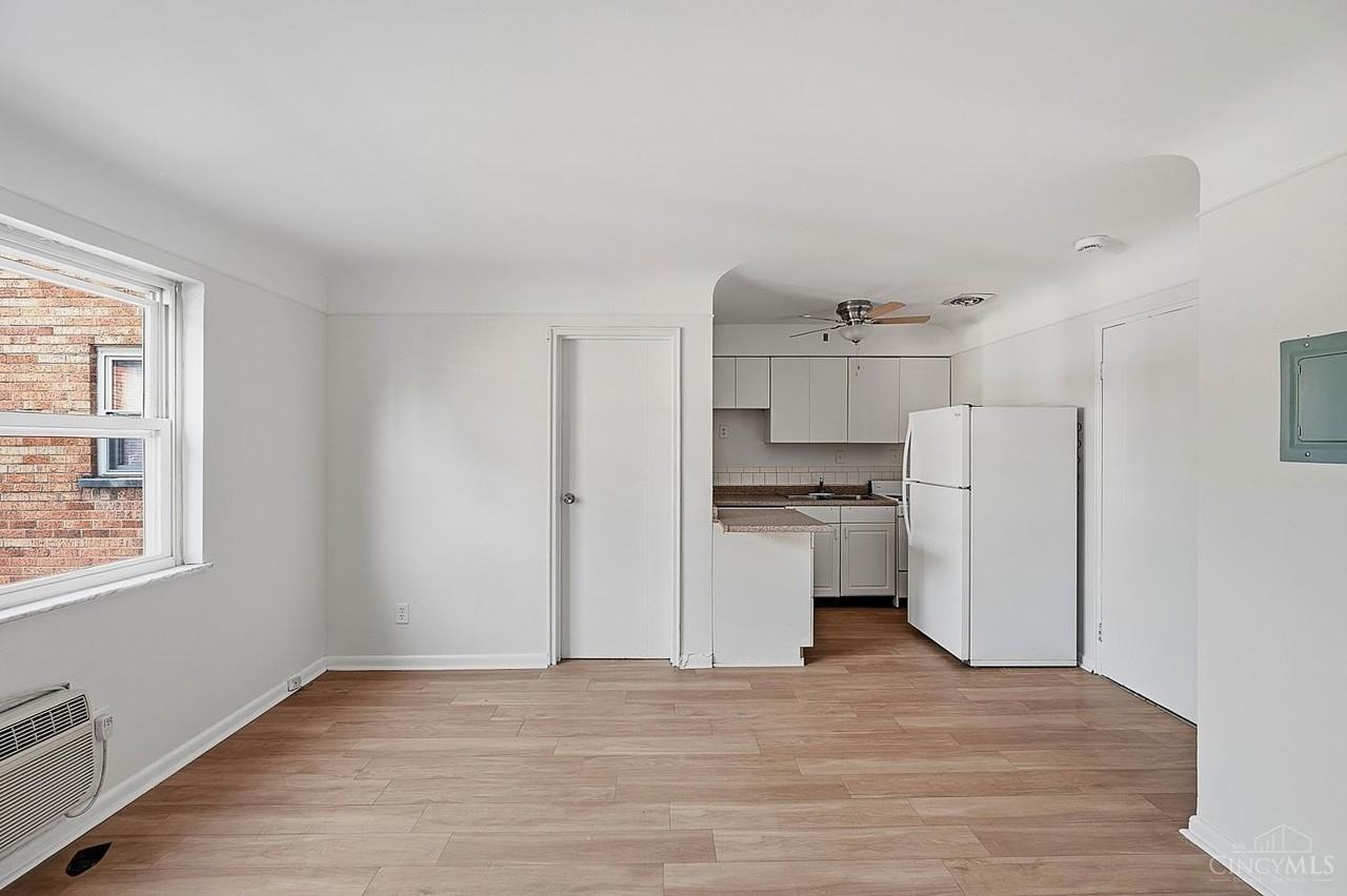 6469 Montgomery Rd #7 - Photo 5 of 16