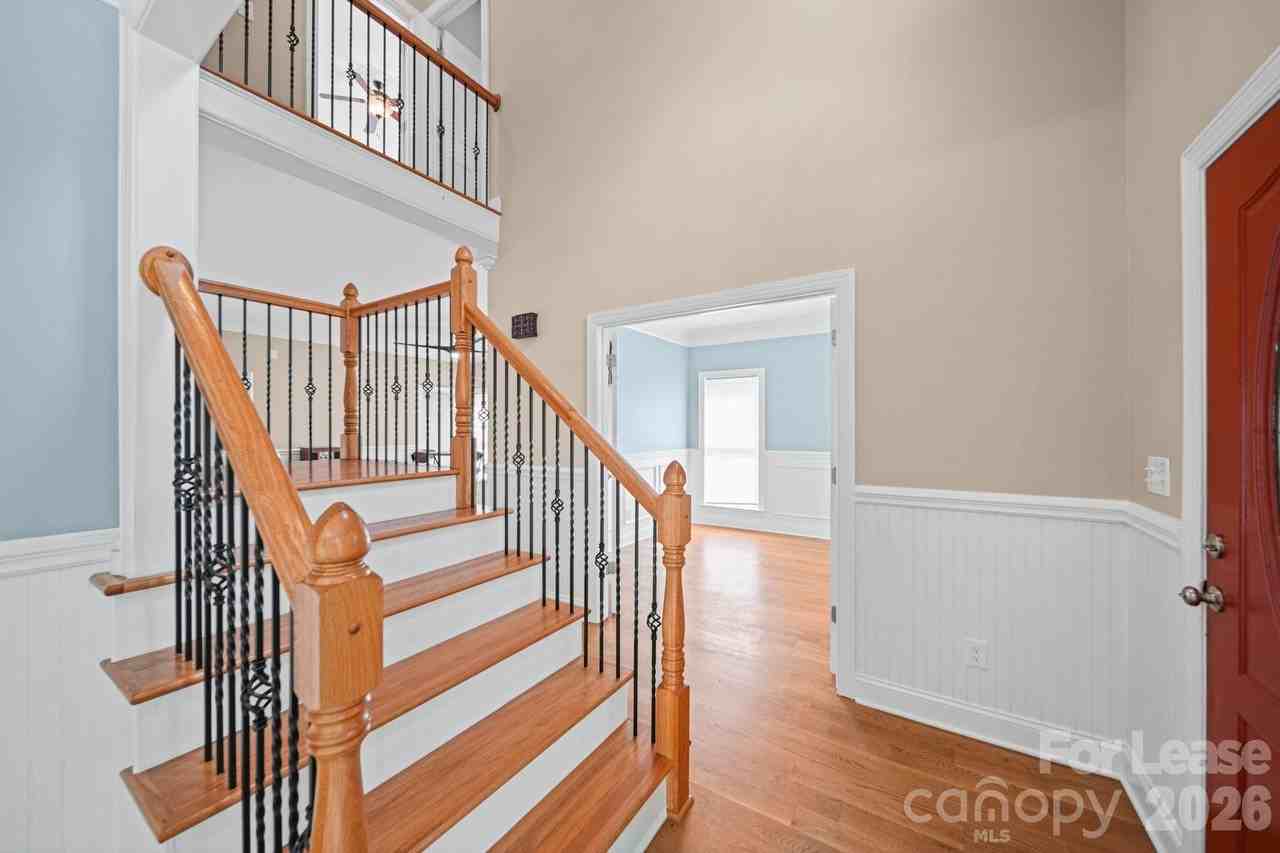 7107 Nesbit Rd - Photo 7 of 42