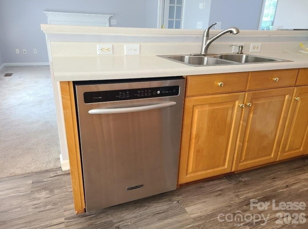 10402 Friarsgate Rd - Photo 2 of 36