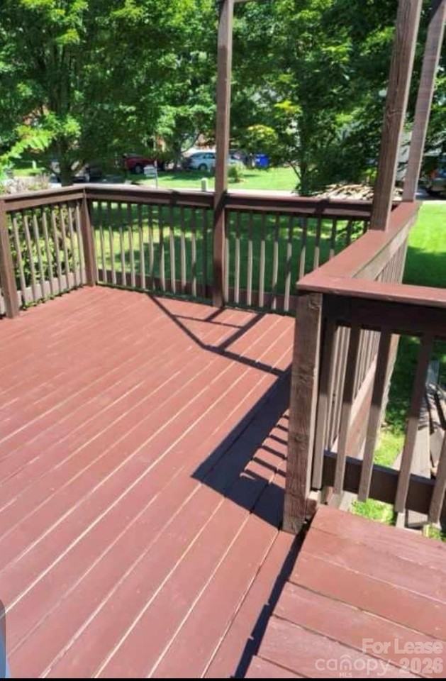 10402 Friarsgate Rd - Photo 6 of 36