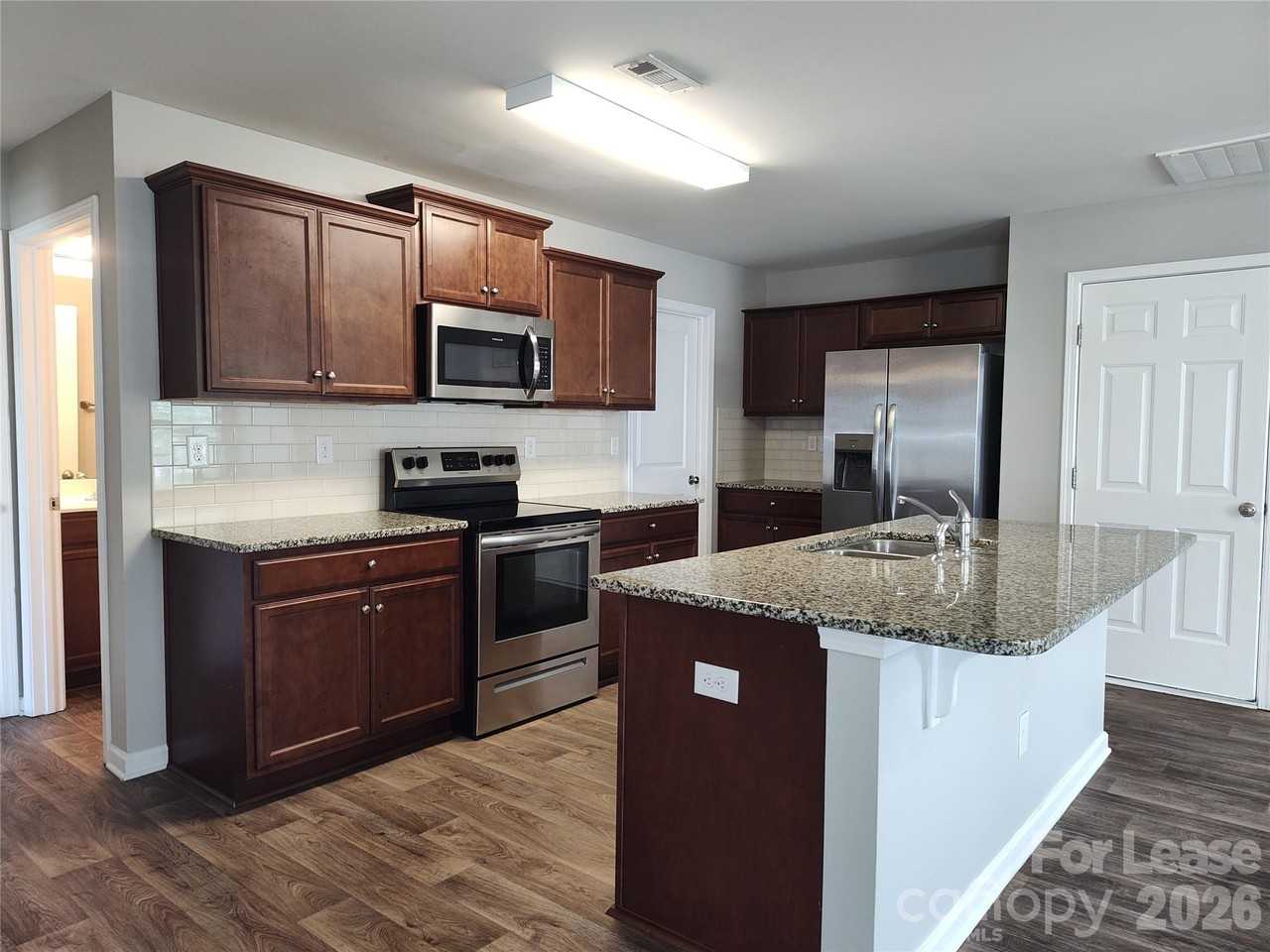 6731 Broad Valley Ct - Photo 4 of 26
