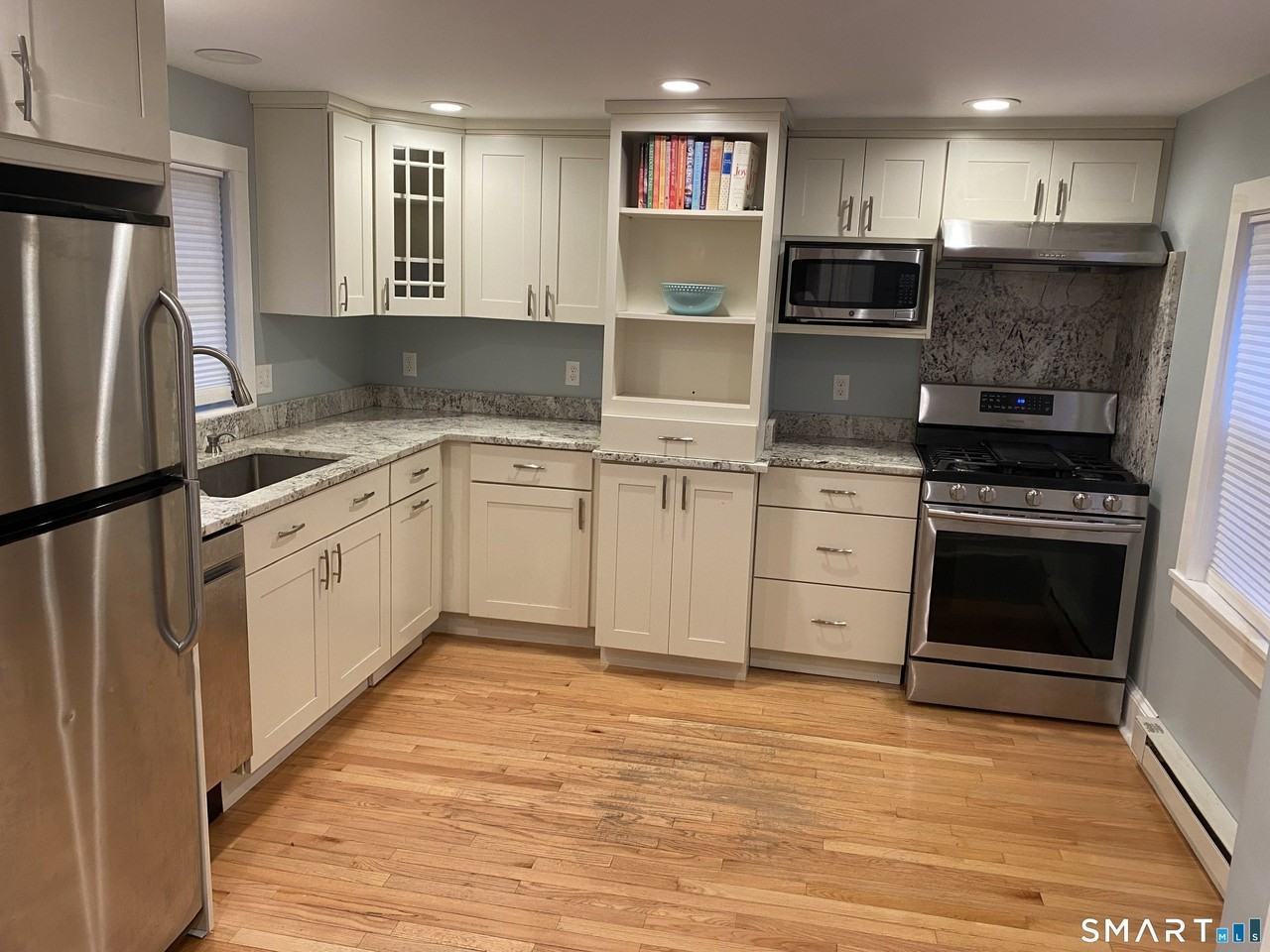 176 Forest St - Photo 2 of 8