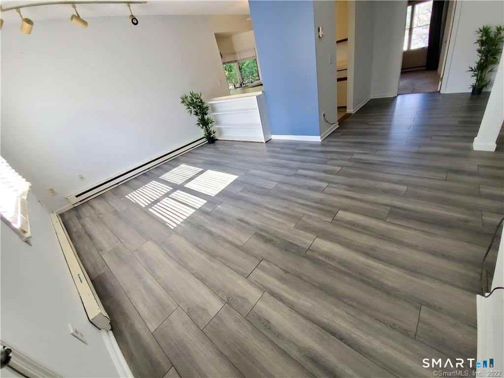 34 Glenwood Ave #101 - Photo 2 of 10