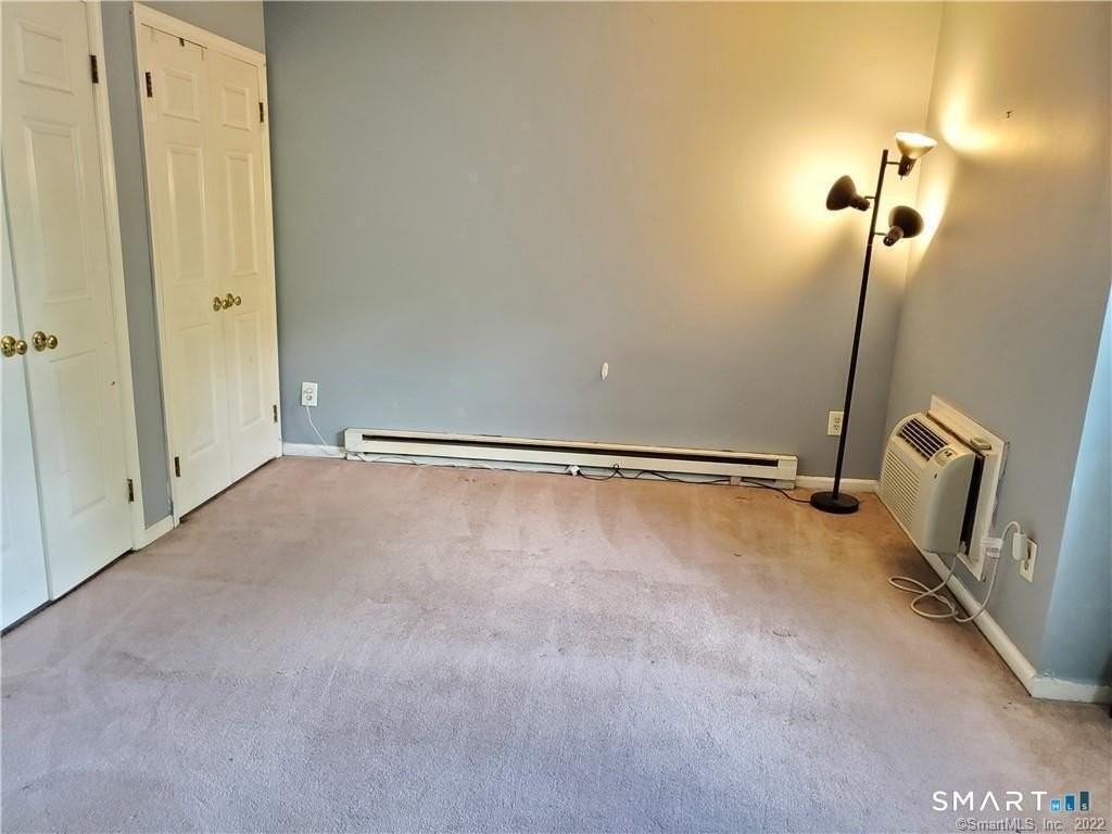34 Glenwood Ave #101 - Photo 4 of 10