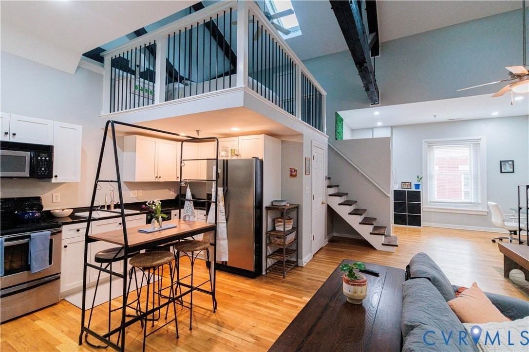 209 N 19th St #U31 - Photo 5 of 29