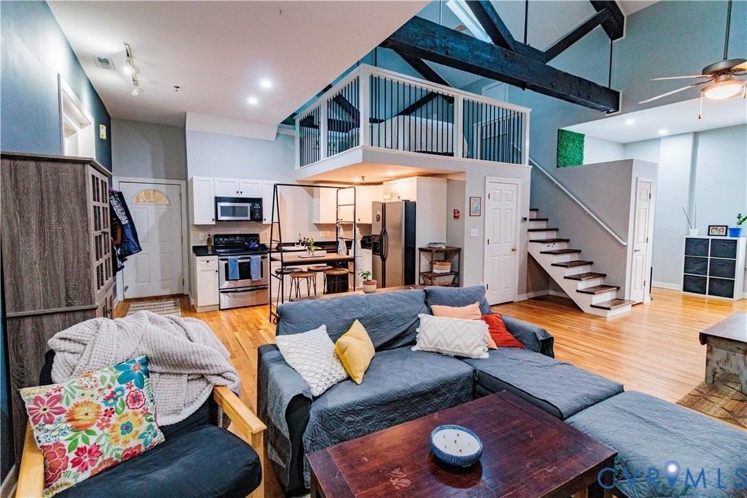 209 N 19th St #U31 - Photo 7 of 29