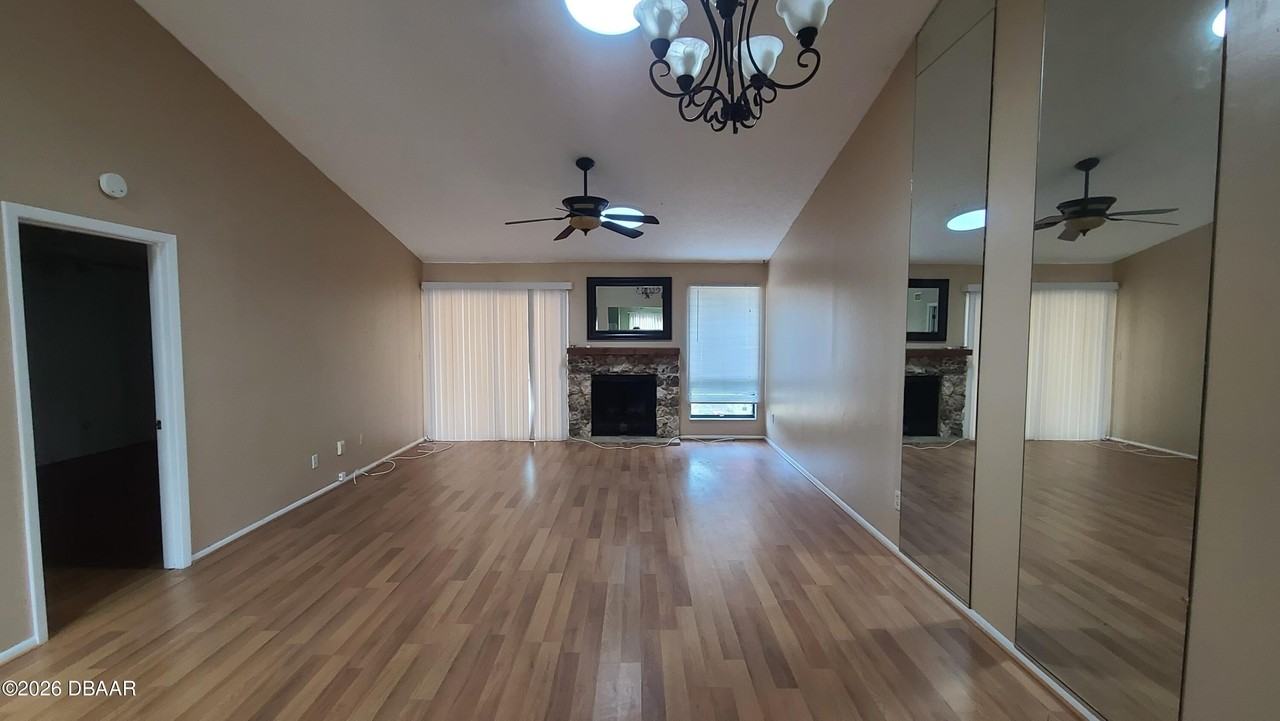 140 Laughing Gull Ct - Photo 7 of 23