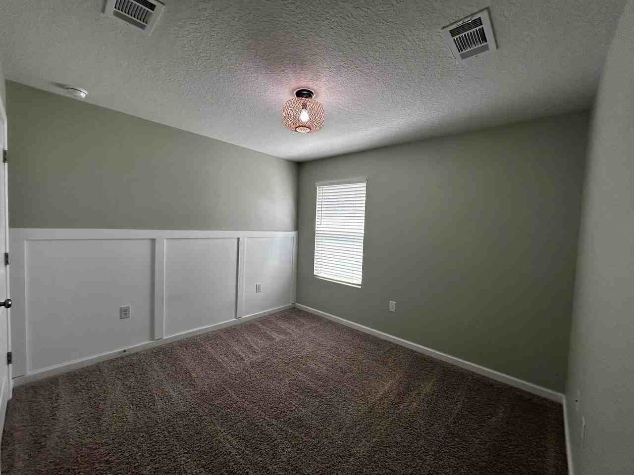 3526 Sugar Maple Ln - Photo 5 of 19