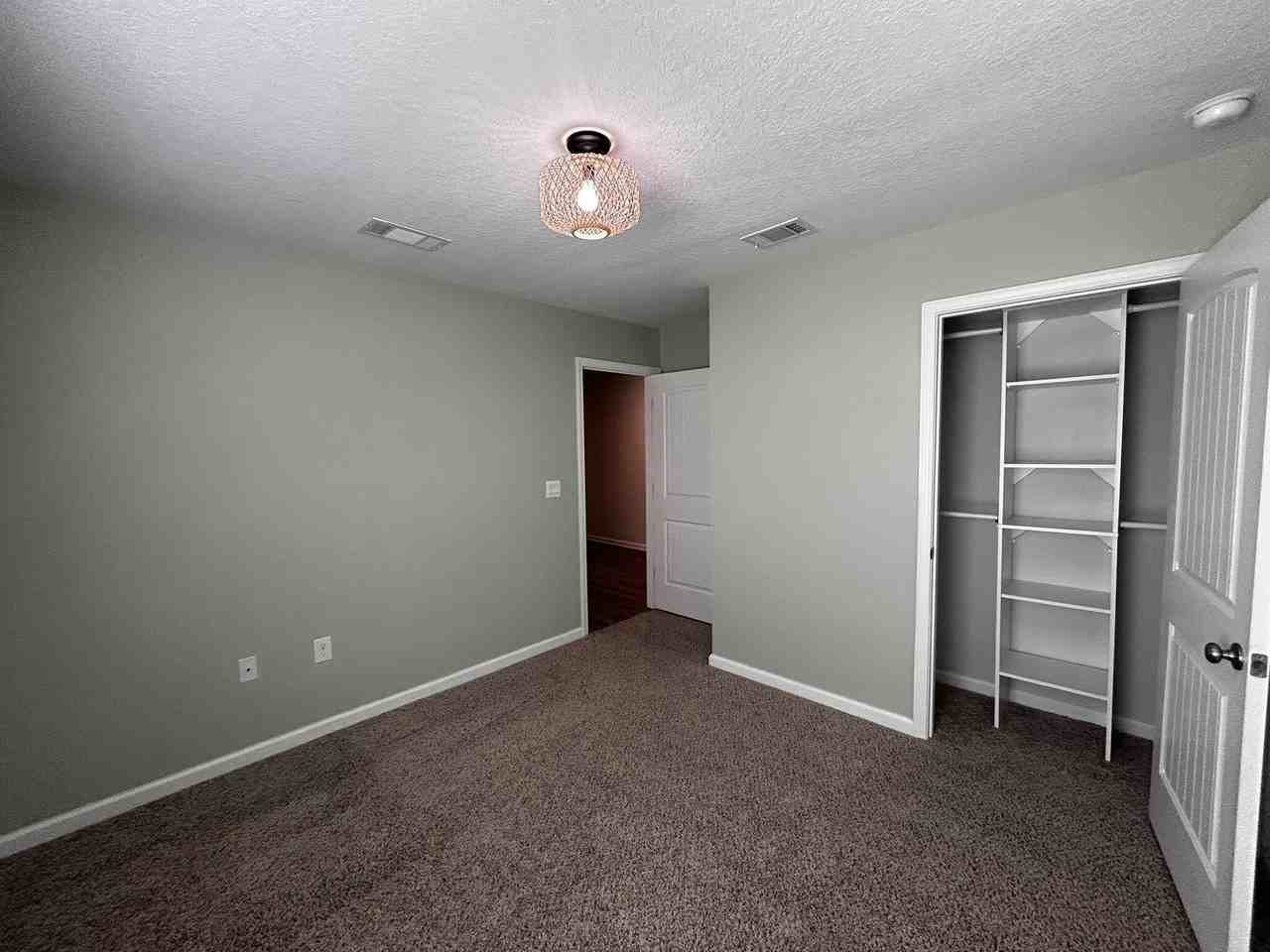 3526 Sugar Maple Ln - Photo 6 of 19