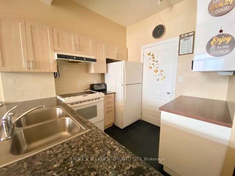 801 The Royalton - Photo 6 of 29