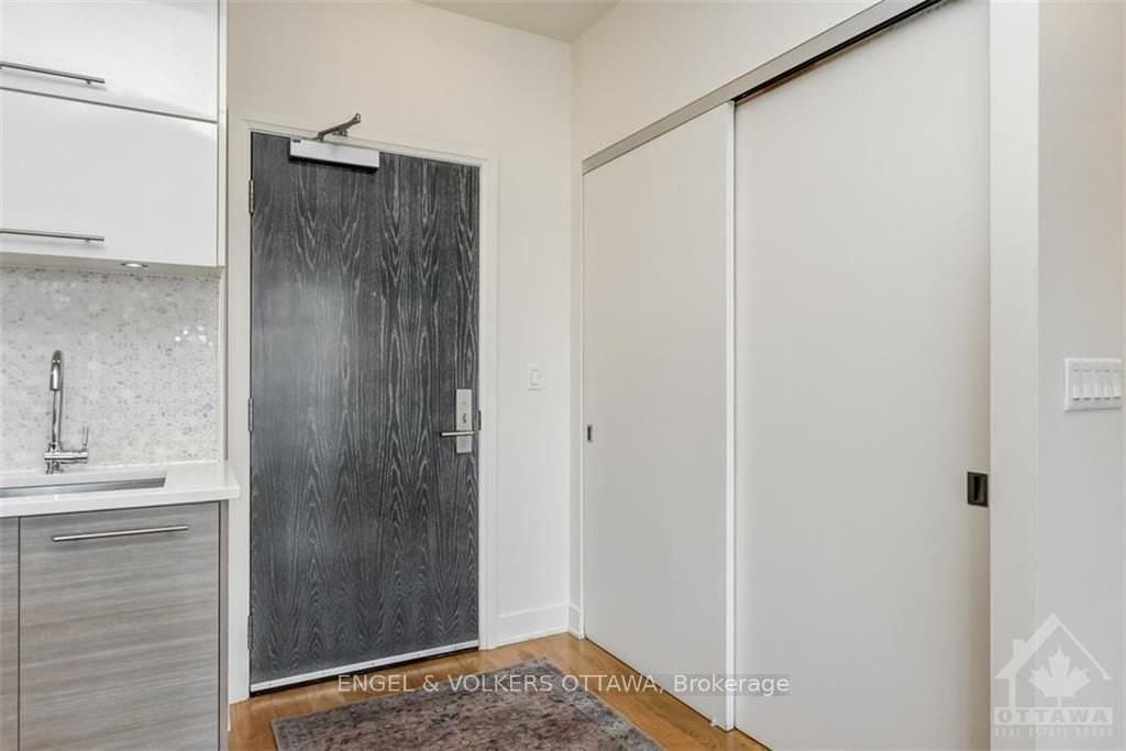 428 Sparks St - Photo 2 of 30