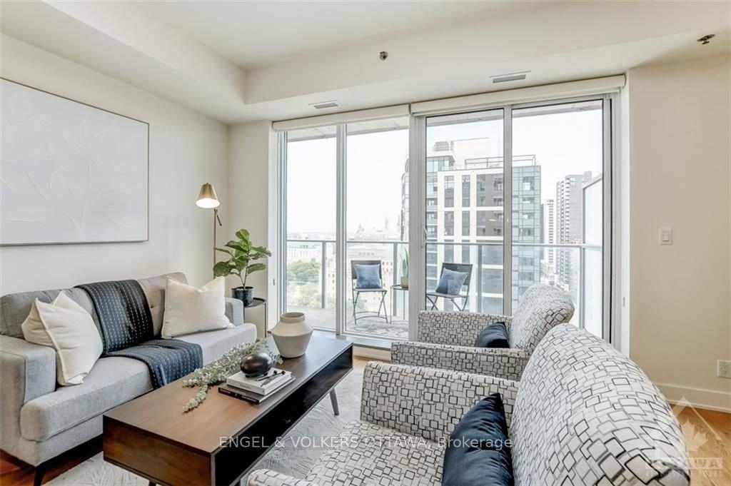 428 Sparks St - Photo 5 of 30