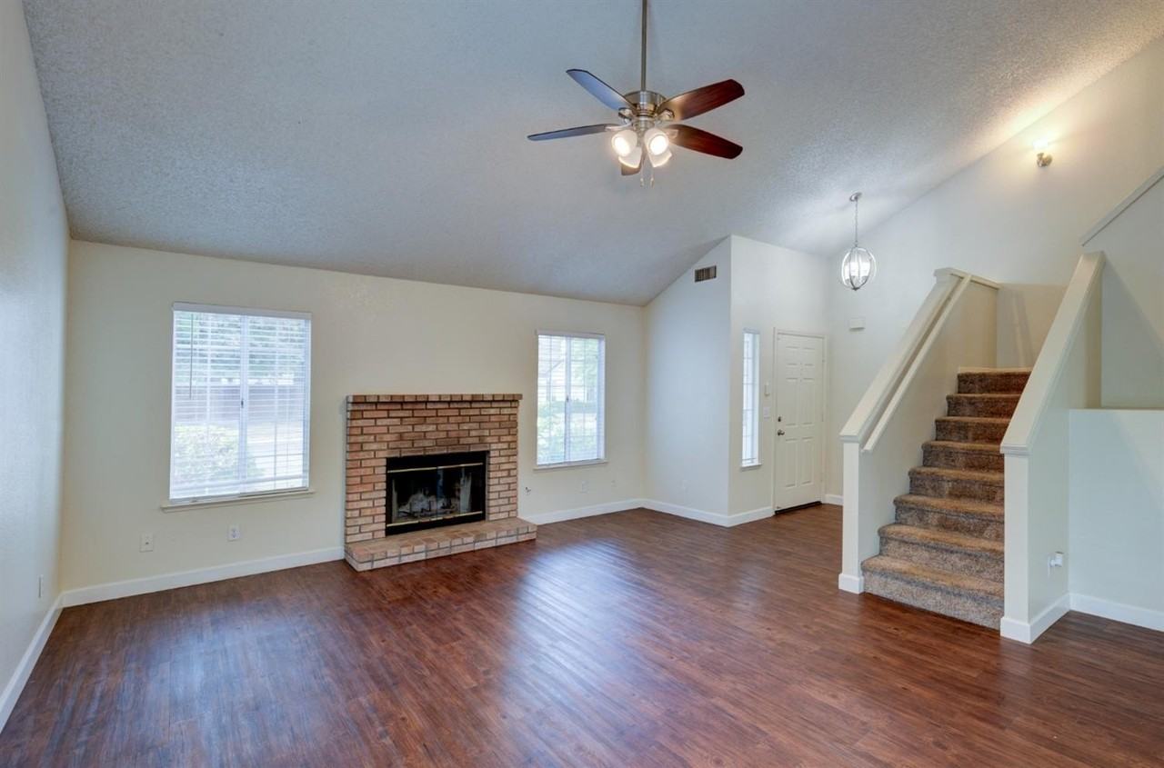 1761 E Jordan Ave - Photo 5 of 20