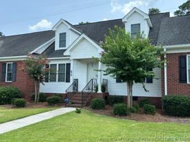 670 Amberdale West Cir - Photo 1 of 1