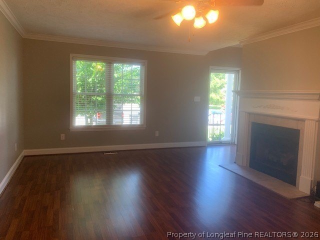 670 Amberdale West Cir - Photo 3 of 32
