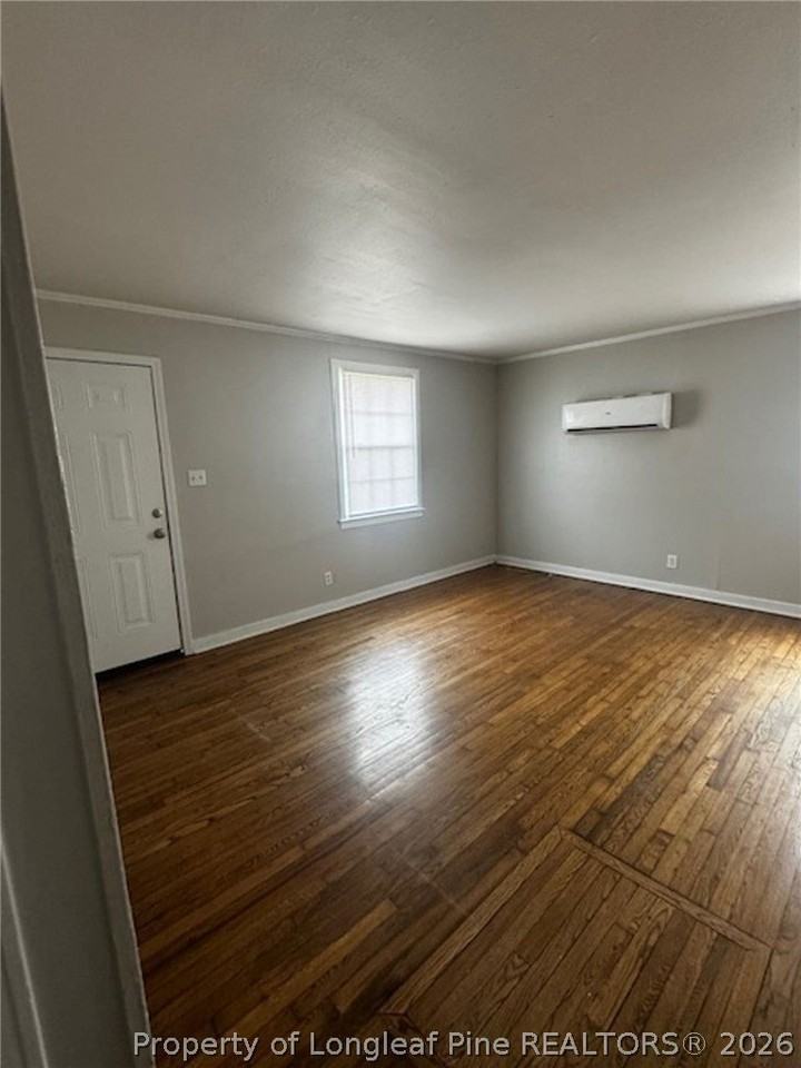 1009 Cherry St - Photo 2 of 11