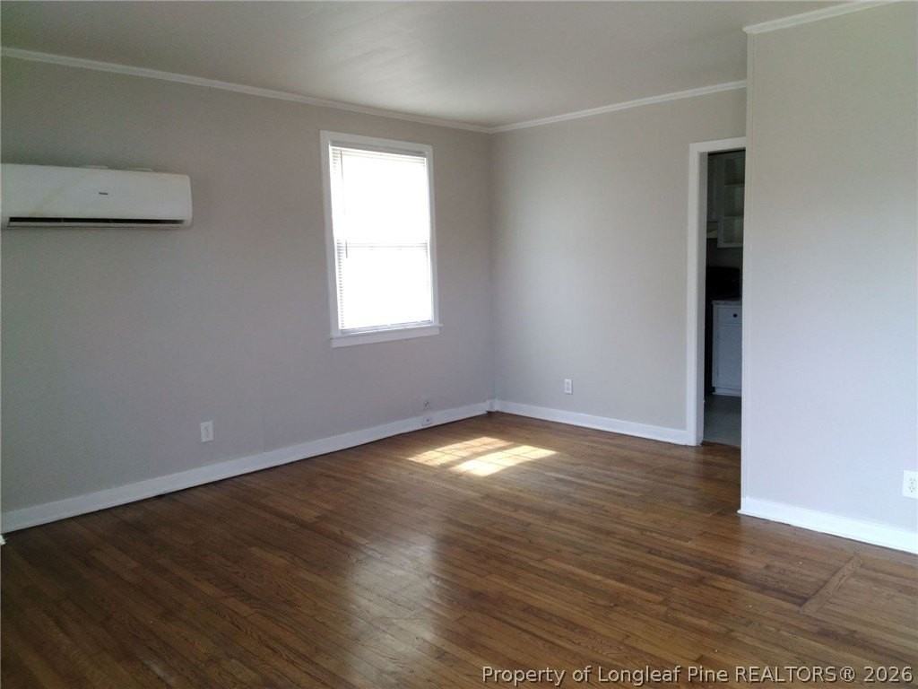 1009 Cherry St - Photo 5 of 11