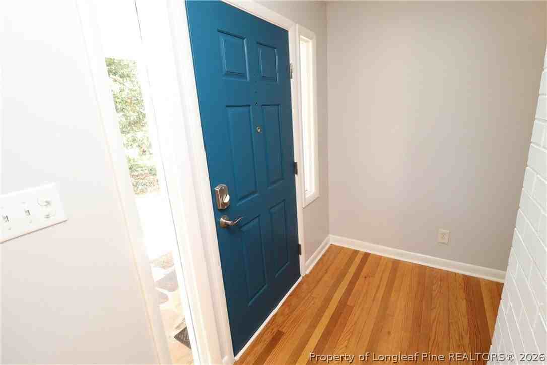 1009 Dogwood Ln - Photo 2 of 45