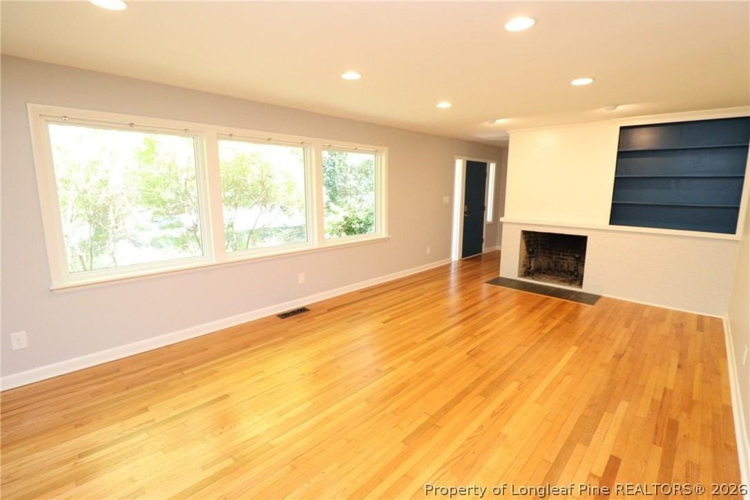 1009 Dogwood Ln - Photo 5 of 45