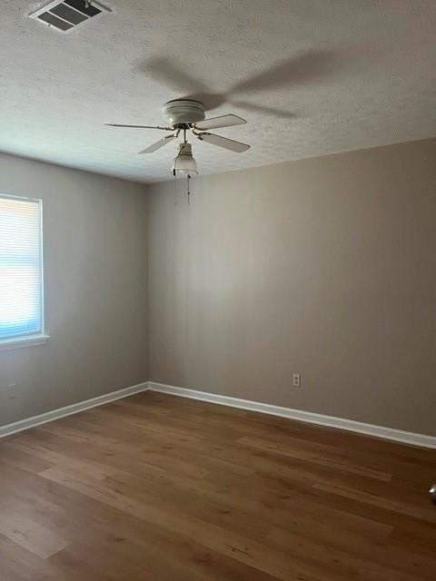 1290 Knoll Ct Nw #B - Photo 7 of 20